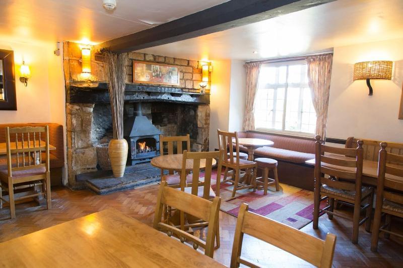 The White Hart, Wroughton Bed and Breakfast Swindon Exteriör bild